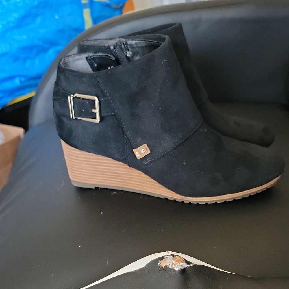 Dr. Scholl's Black Ankle Booties with Wedge Heel Womens Size 8